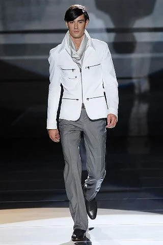 Look 25